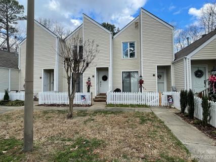 445 Eastwood Drive sold home in Eastwood Village, Salisbury, NC