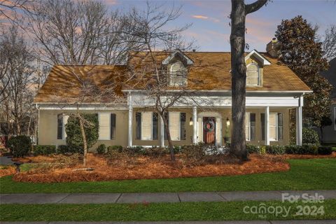 629 Queen Charlottes Court