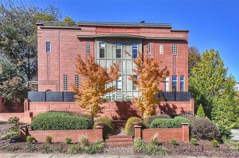 Previously sold for $1,250,000