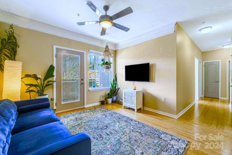 232 Appeldoorn Circle