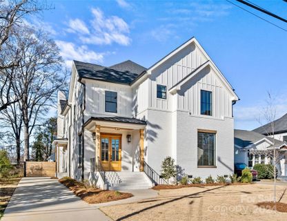 2521 Fort Street