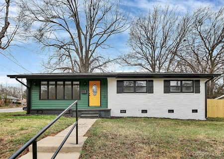 2118 Milton Road sold home in Houston Farms, Charlotte, NC