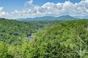 304 Sunset Mountain Road sold home in Bakersville, SC