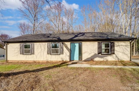 4313 Dunwoody Drive