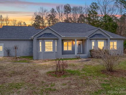 3717 Rinehardt Road sold home in Rinehardt Estates, Concord, NC