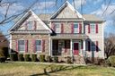 126 W Warfield Drive sold home in Mooresville, SC