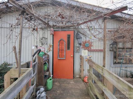 2344 Journeys Pass sold home in Trail Winds, Newton, NC
