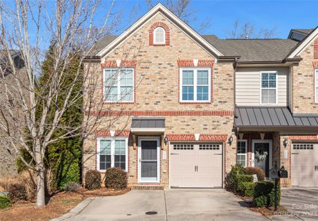 5032 Wyngate Village Drive sold home in Wyngate Village, Winston Salem, NC