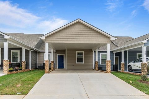 2806 15th Avenue Place 49 sold home in Sweetwater, Hickory, NC