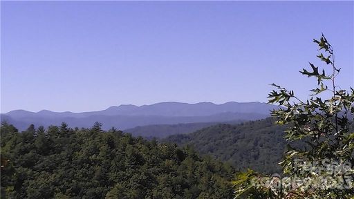 Lot 61 Sunrise Path sold home in Deerwood, Marion, NC