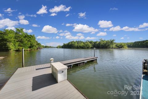 761 River Park Road