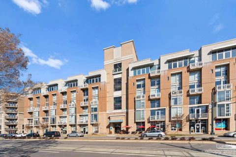 710 Trade Street 704 sold home in Gateway Lofts, Charlotte, NC