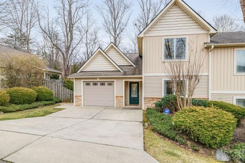 17 Bee Tree Village Parkway