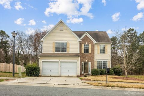 2317 Waters Trail Drive sold home in Woodlands, Charlotte, NC