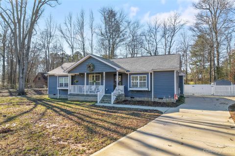 400 Spring Street sold home in Cardinal Estates, Richfield, NC