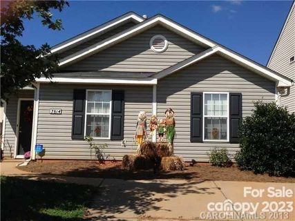 7814 Mcgarry Trail sold home in Hathaway Hills, Charlotte, NC
