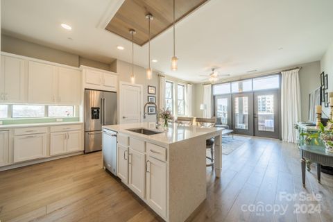 2401 Euclid Avenue 308 sold home in Dilworth South, Charlotte, NC