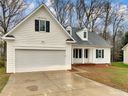 11834 Long Forest Drive sold home in Charlotte, SC