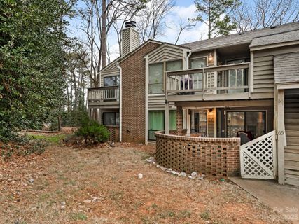 1612 Sharon Road 65