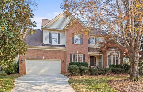 2813 Peverell Lane