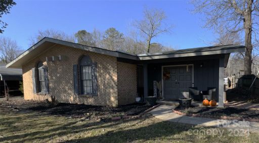 800 Vickery Drive sold home in Green Meadows, Charlotte, NC