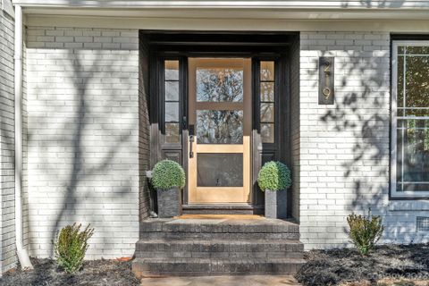 219 Glen Oaks Road