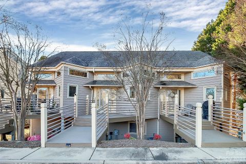 13932 Queens Harbor Road