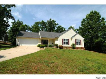 3906 Ashland Drive