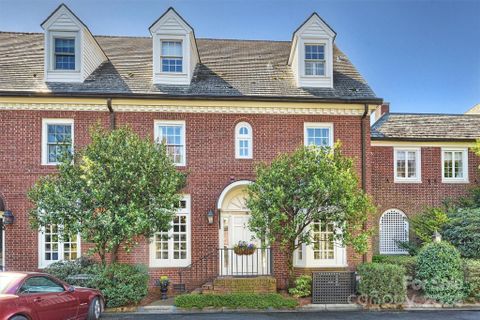 1905 Queens Road
