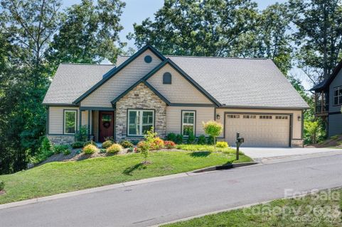 14 Ledgestone Drive sold home in Ledgestone, Fairview, NC