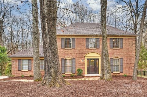 7010 Pleasant Drive