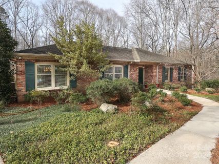 3413 Johnny Cake Lane