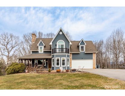27 Justice Drive sold home in Mountain View Acres, Leicester, NC