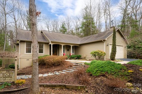 112 Greenleaf Drive