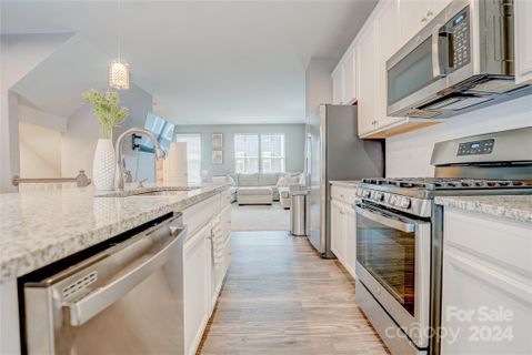 1214 Ashbury Street sold home in Riverbend Towns, Charlotte, NC