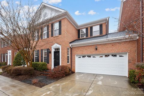 9158 Bonnie Briar Circle sold home in Bonnie Briar, Charlotte, NC