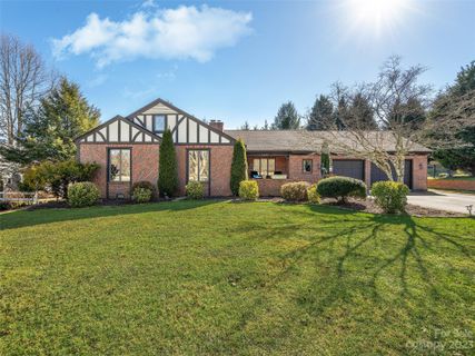 542 Brickyard Road sold home in Greenwood Forest, Etowah, NC