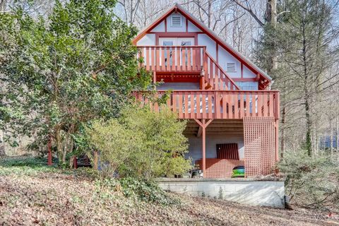 125 Village Road