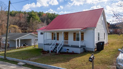 70 4th Em Street sold home in Marion Manufacturing Company, Marion, NC