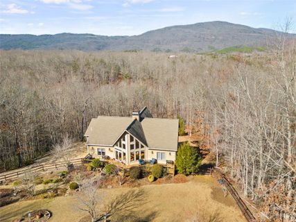 340 Highland View Lane sold home in Lake Adger North Highland Farms, Mill Spring, NC