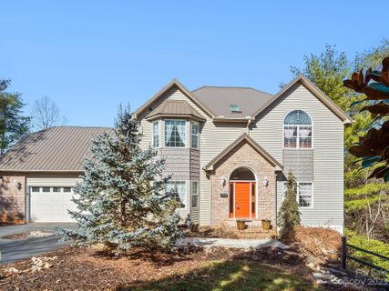 82 Red Maple Drive sold home in Little Flat Creek, Weaverville, NC