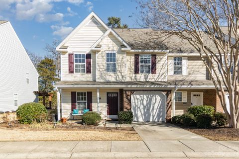 631 Rock Lake Glen