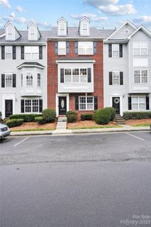 10068 Treeside Lane sold home in Parkview at Matthews, Matthews, NC