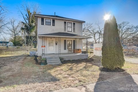 101 Adrian Street sold home in Adrian Park, Mount Holly, NC
