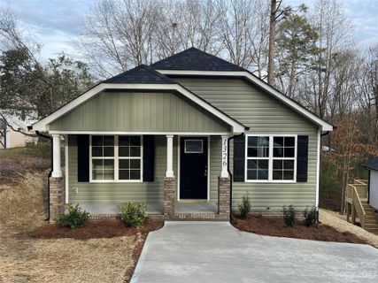 1326 Hill Street sold home in Sunset Hills, Albemarle, NC