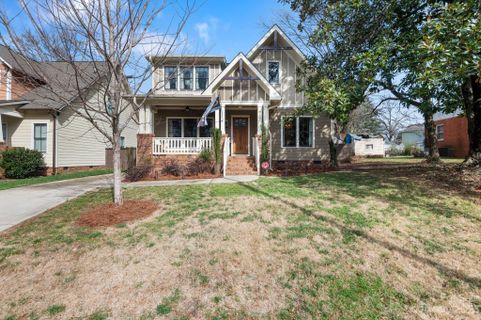 917 Lunsford Place