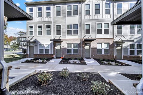 3022 Citizens Lane