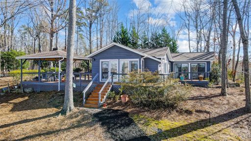 17424 Grasshopper Lane