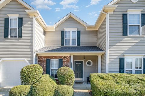 8721 Cinnabay Drive sold home in Towne Meadows At Treyburn, Charlotte, NC