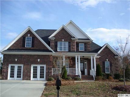 5420 Roberta Meadows Court sold home in Roberta Meadows, Concord, NC